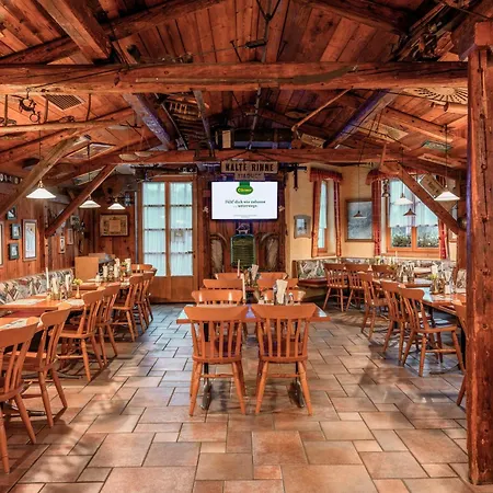 Autobahnrestaurant & Motorhotel موتيل *